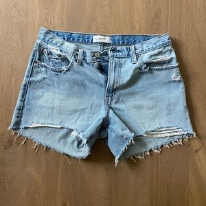 Abercrombie & Fitch midrise shorts